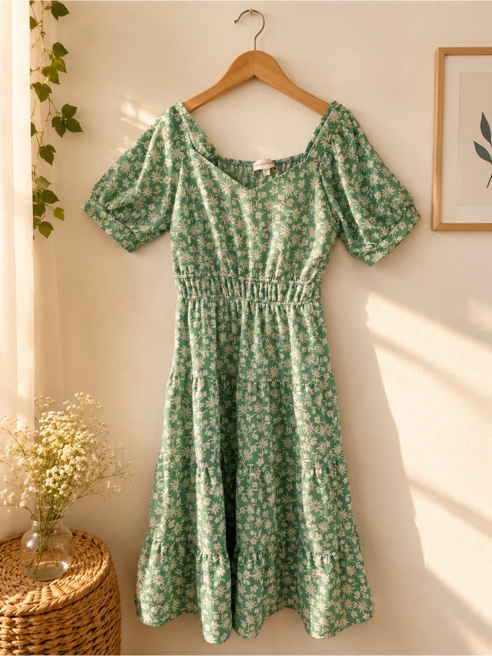 Green Floral Square-Neck Midi Dress with Puff Sleeves